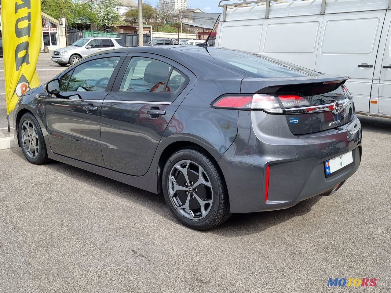 2012' Opel Ampera photo #2