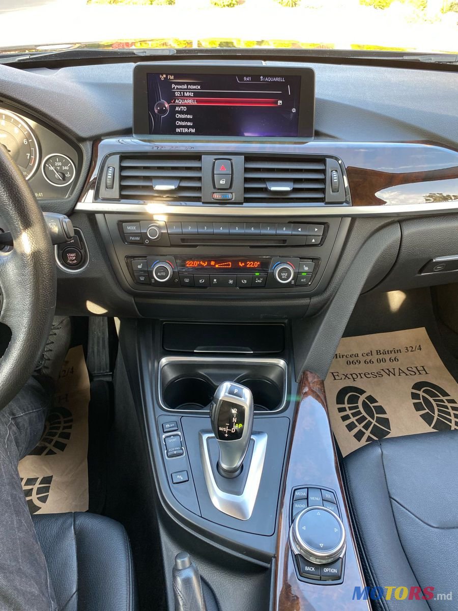 2014' BMW 3 Series photo #4