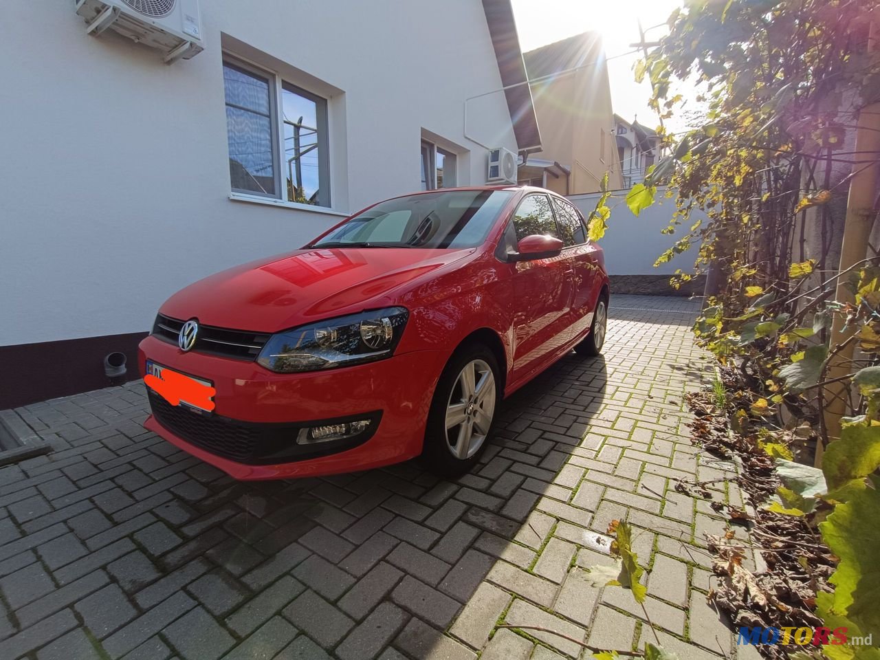 2010' Volkswagen Polo photo #2