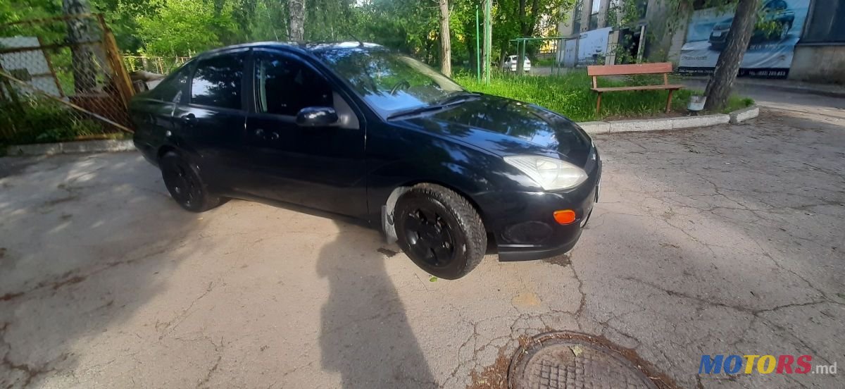 2000' Ford Focus photo #1