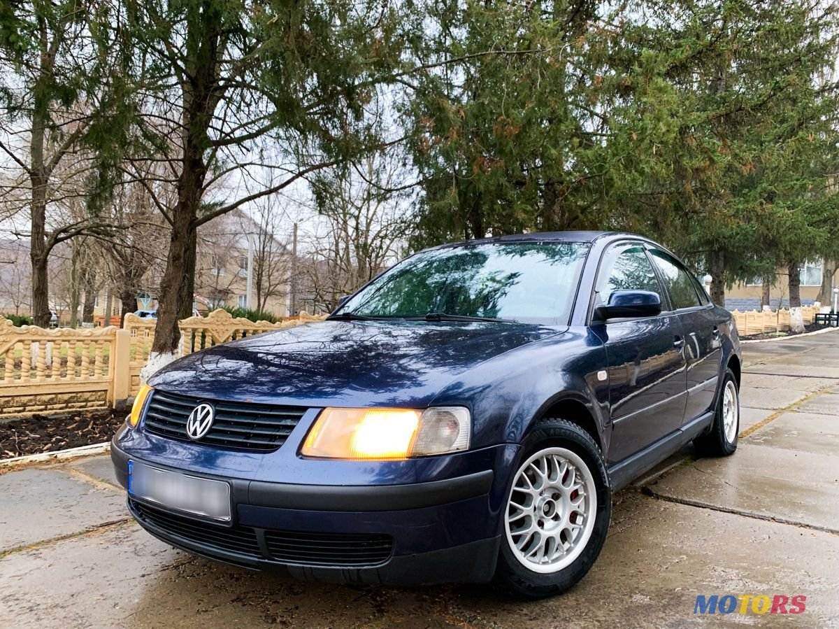 2000' Volkswagen Passat photo #3