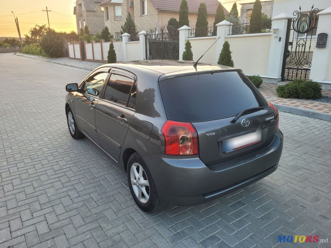 2005' Toyota Corolla photo #3
