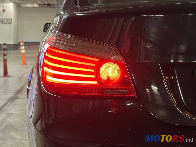 2008' BMW 5 Series photo #6