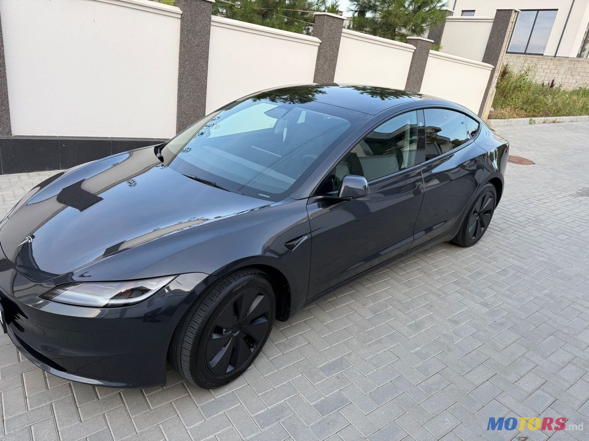 2024' Tesla Model 3 photo #2