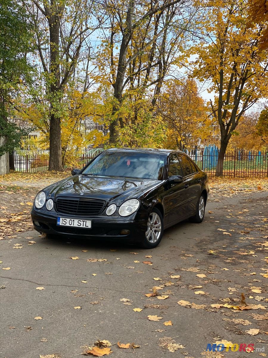 2004' Mercedes-Benz E Класс photo #1