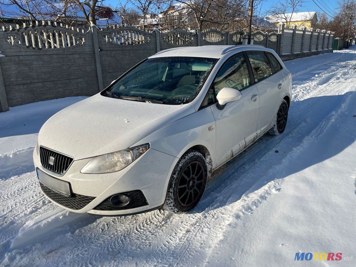 2011' SEAT Ibiza photo #1