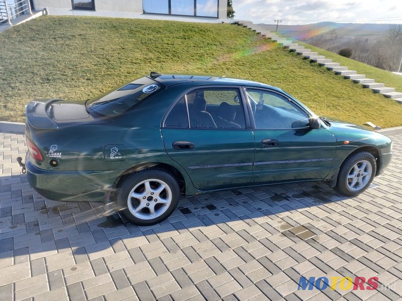 1998' Mitsubishi Galant photo #2