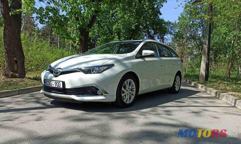 2017' Toyota Auris photo #1