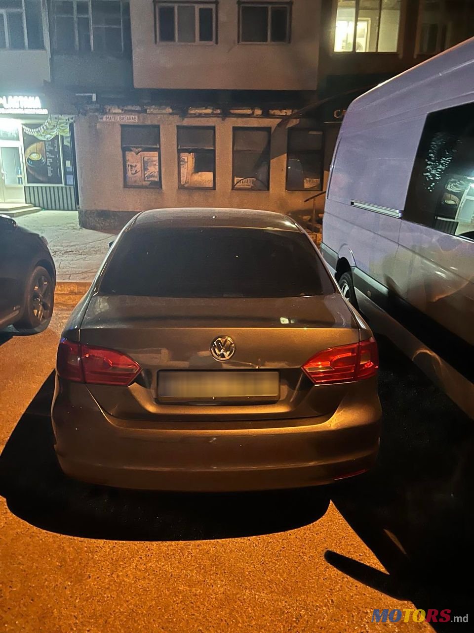 2011' Volkswagen Jetta photo #2