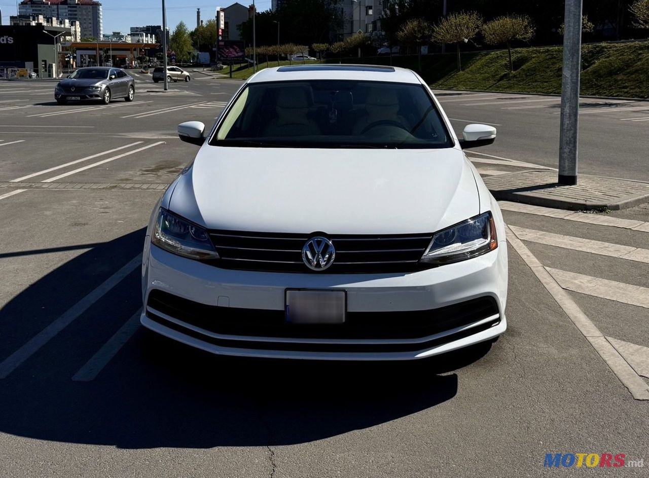 2017' Volkswagen Jetta photo #2