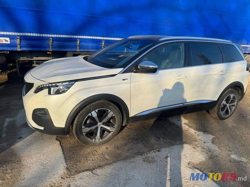 2019' Peugeot 5008 photo #3