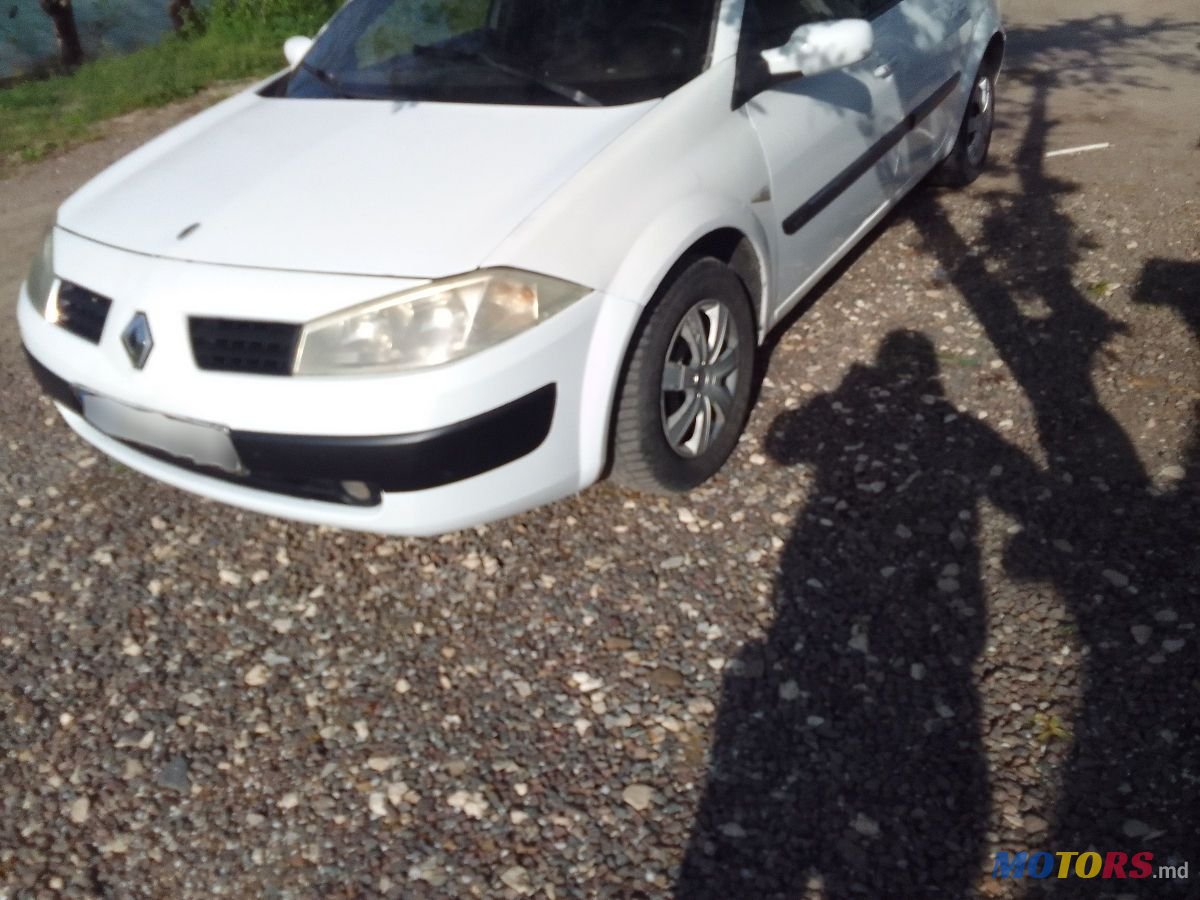 2004' Renault Megane photo #4