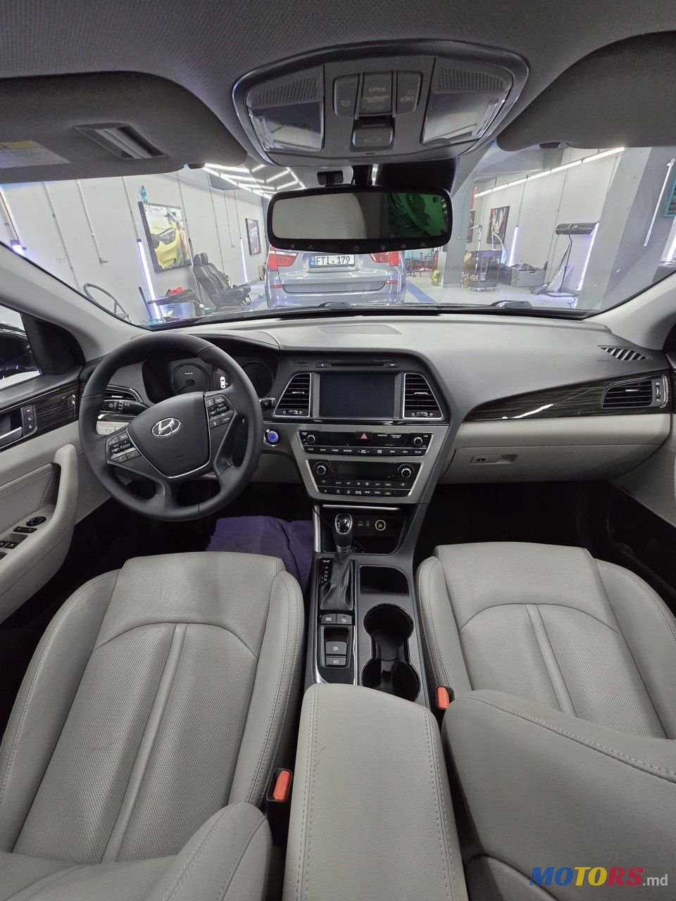 2015' Hyundai Sonata photo #6