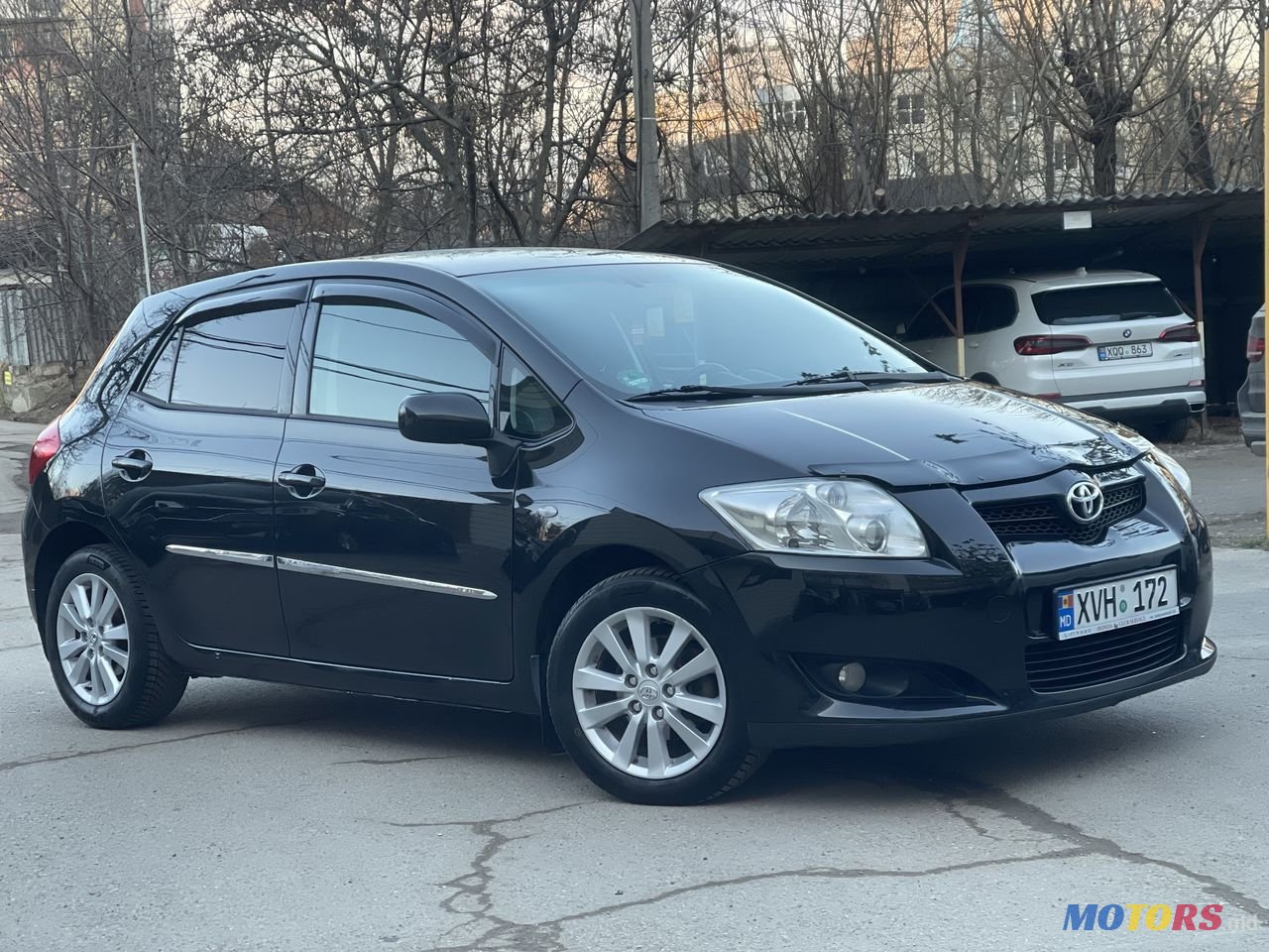 2008' Toyota Auris photo #1