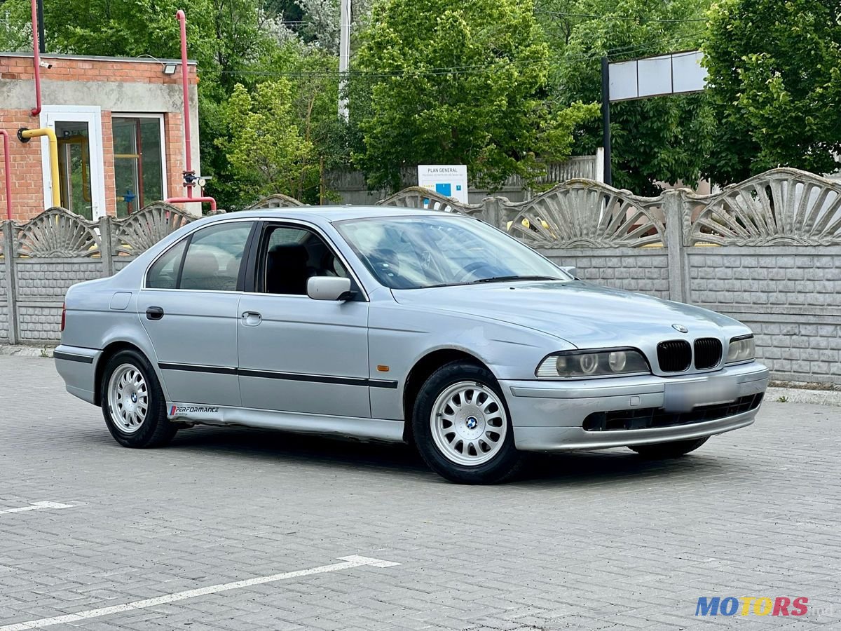 2000' BMW 5 Series photo #2