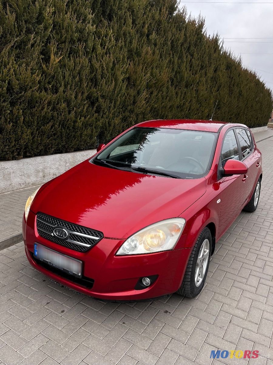 2008' Kia Ceed photo #3