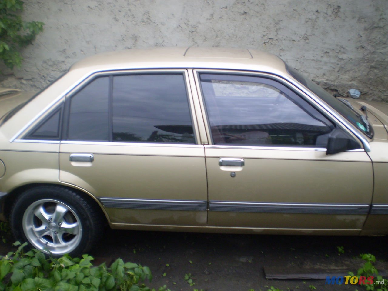1983' Opel Rekord photo #1