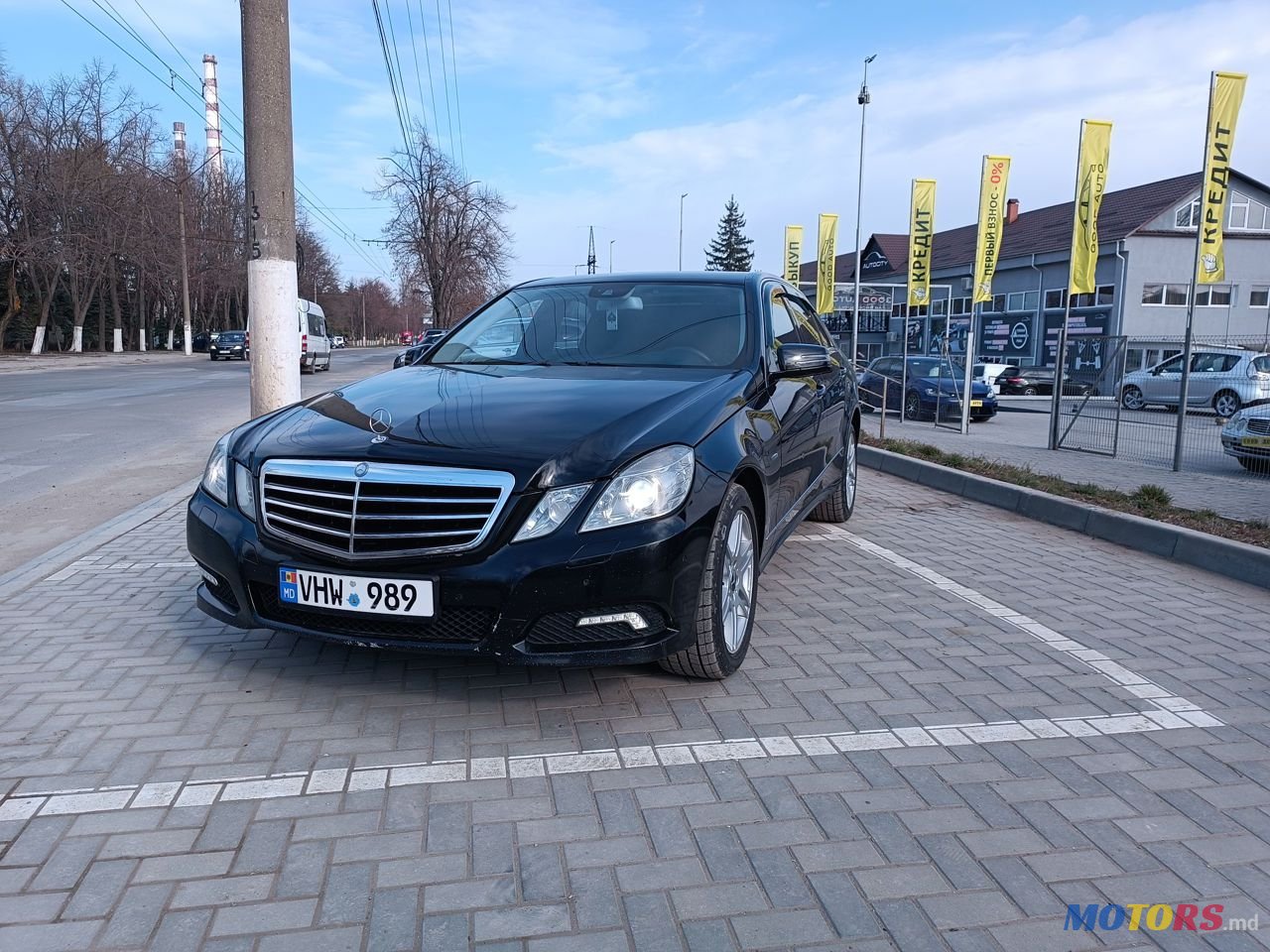 2010' Mercedes-Benz E Класс photo #1