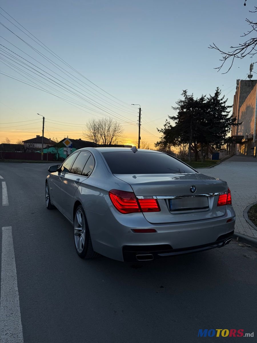 2009' BMW 7 Series photo #4