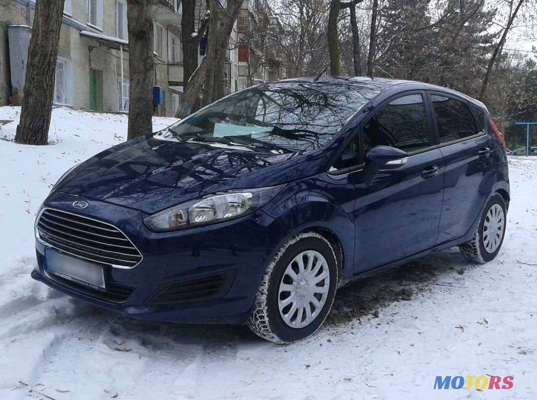 2013' Ford Fiesta photo #3