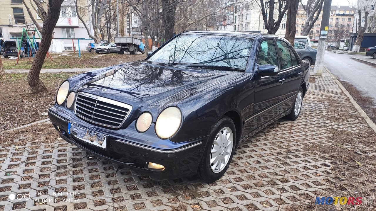 2001' Mercedes-Benz E Класс photo #1