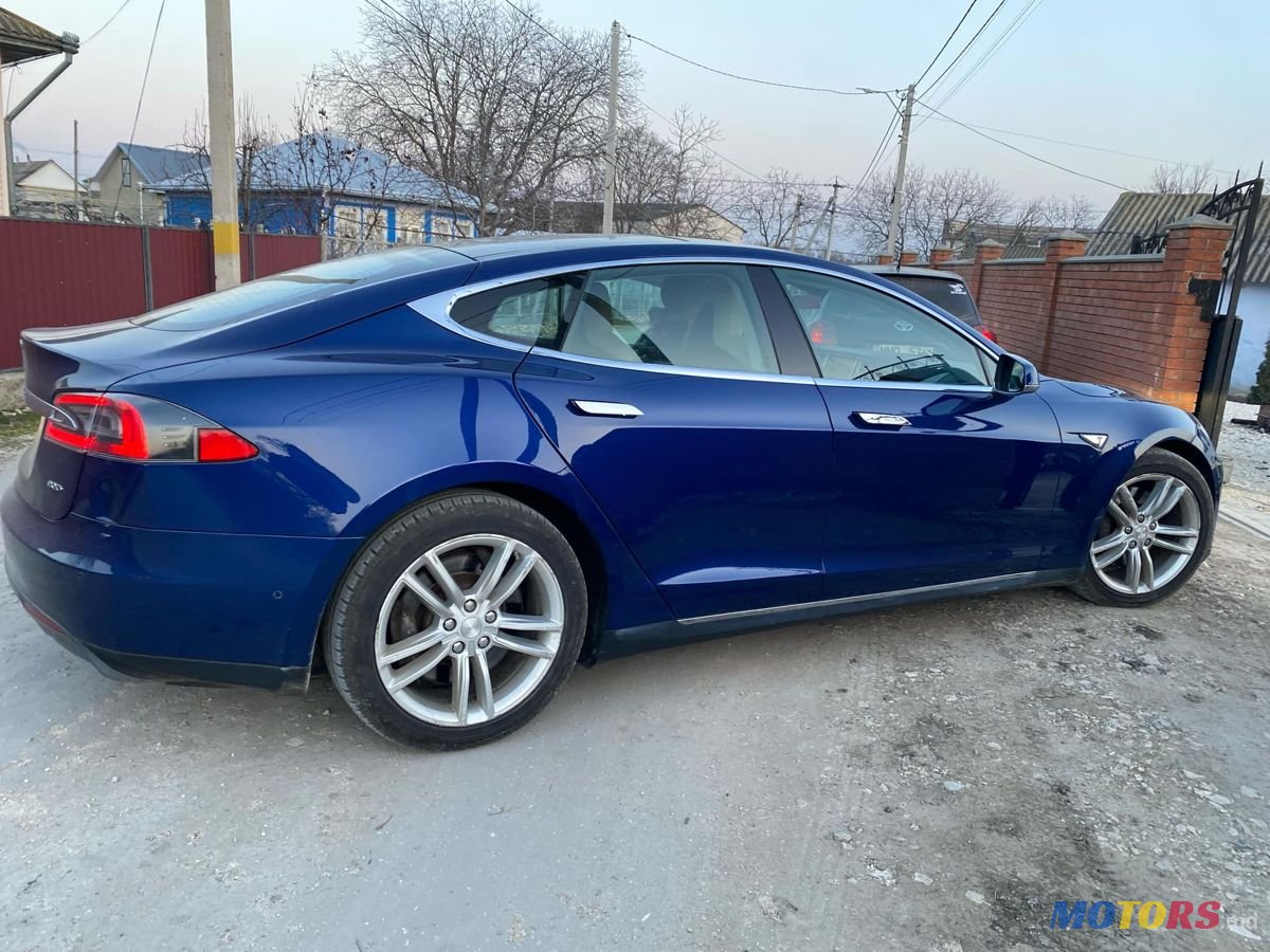 2016' Tesla Model S photo #3