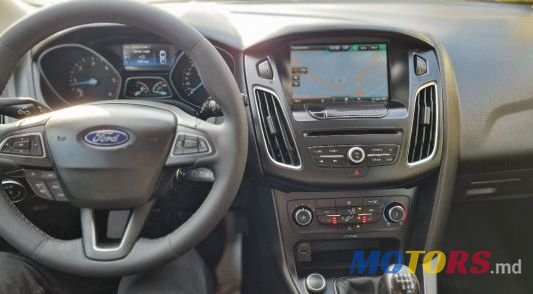 2015' Ford Focus photo #3