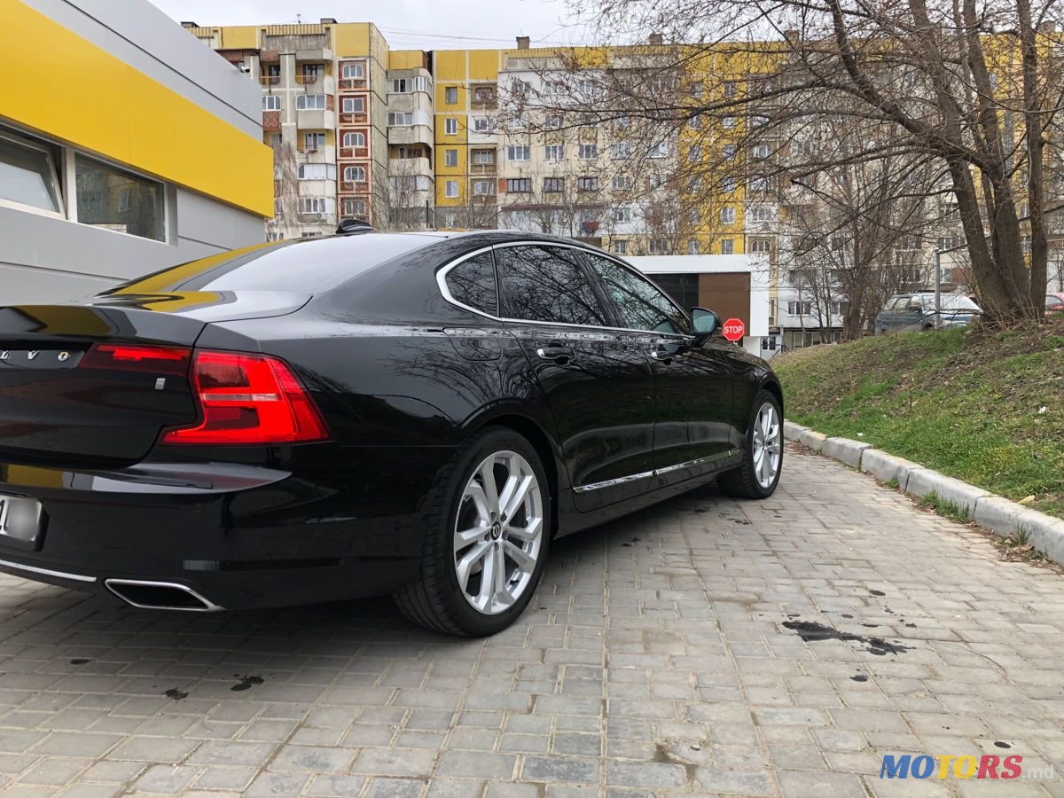 2017' Volvo S90 photo #4