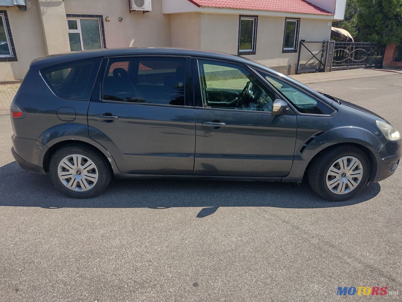 2007' Ford S-Max photo #1