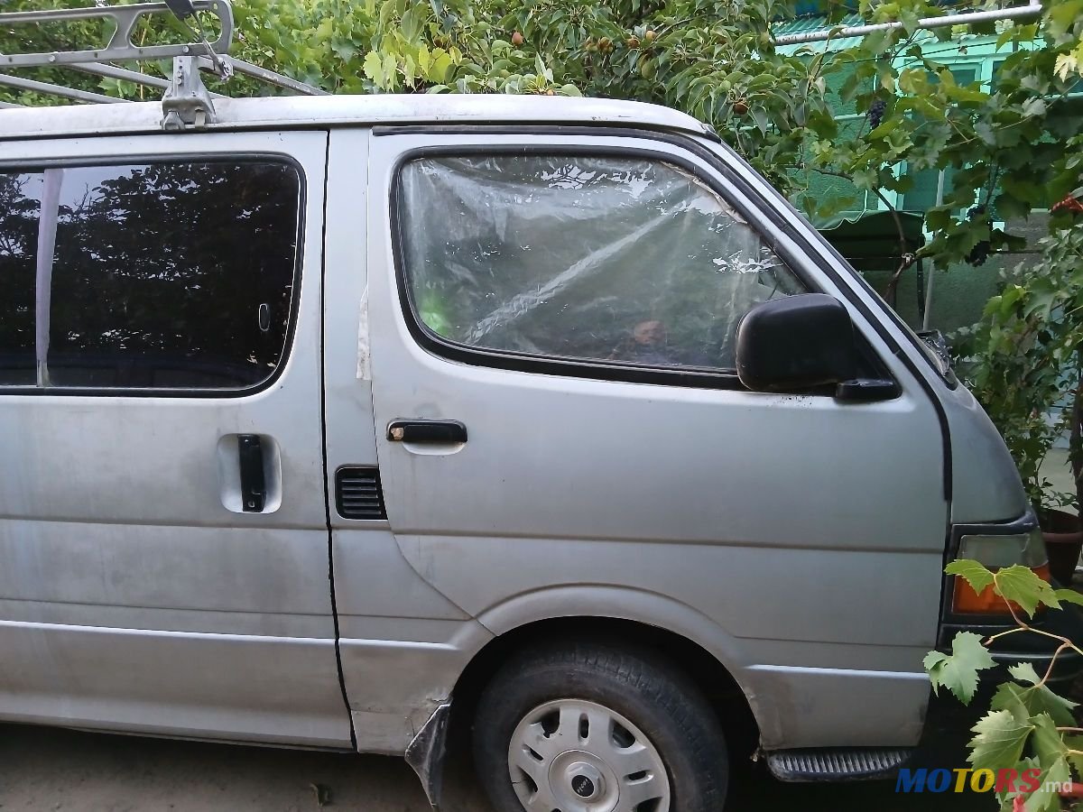 1993' Toyota HiAce photo #4