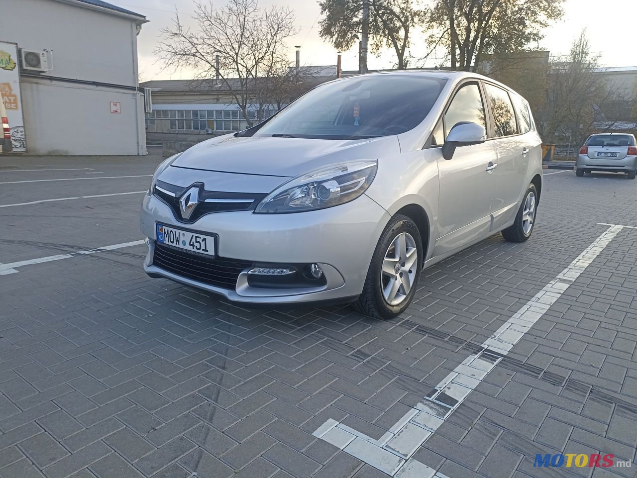 2014' Renault Grand Scenic photo #1