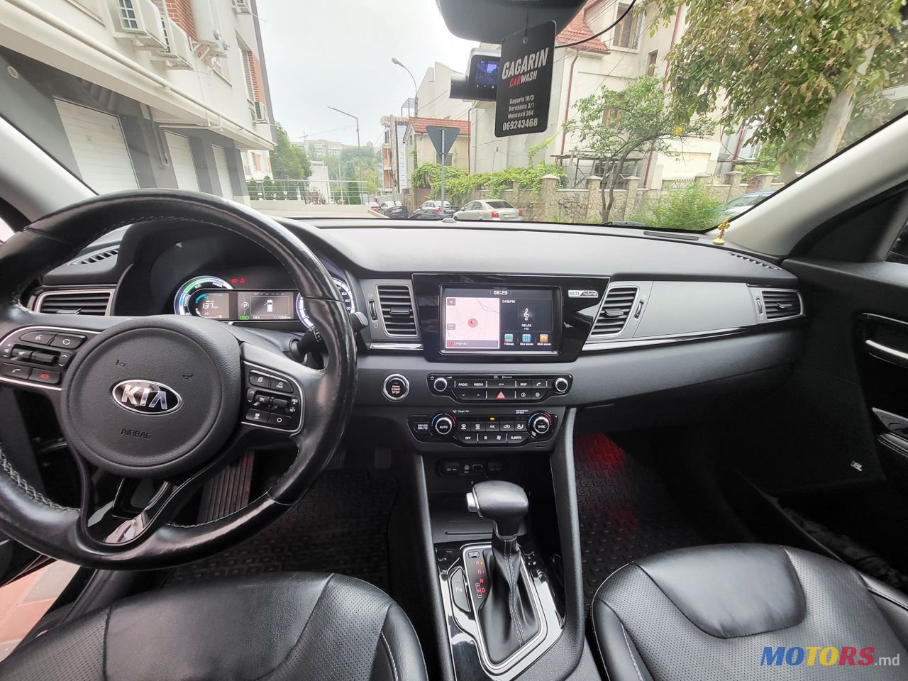 2016' Kia Niro photo #5