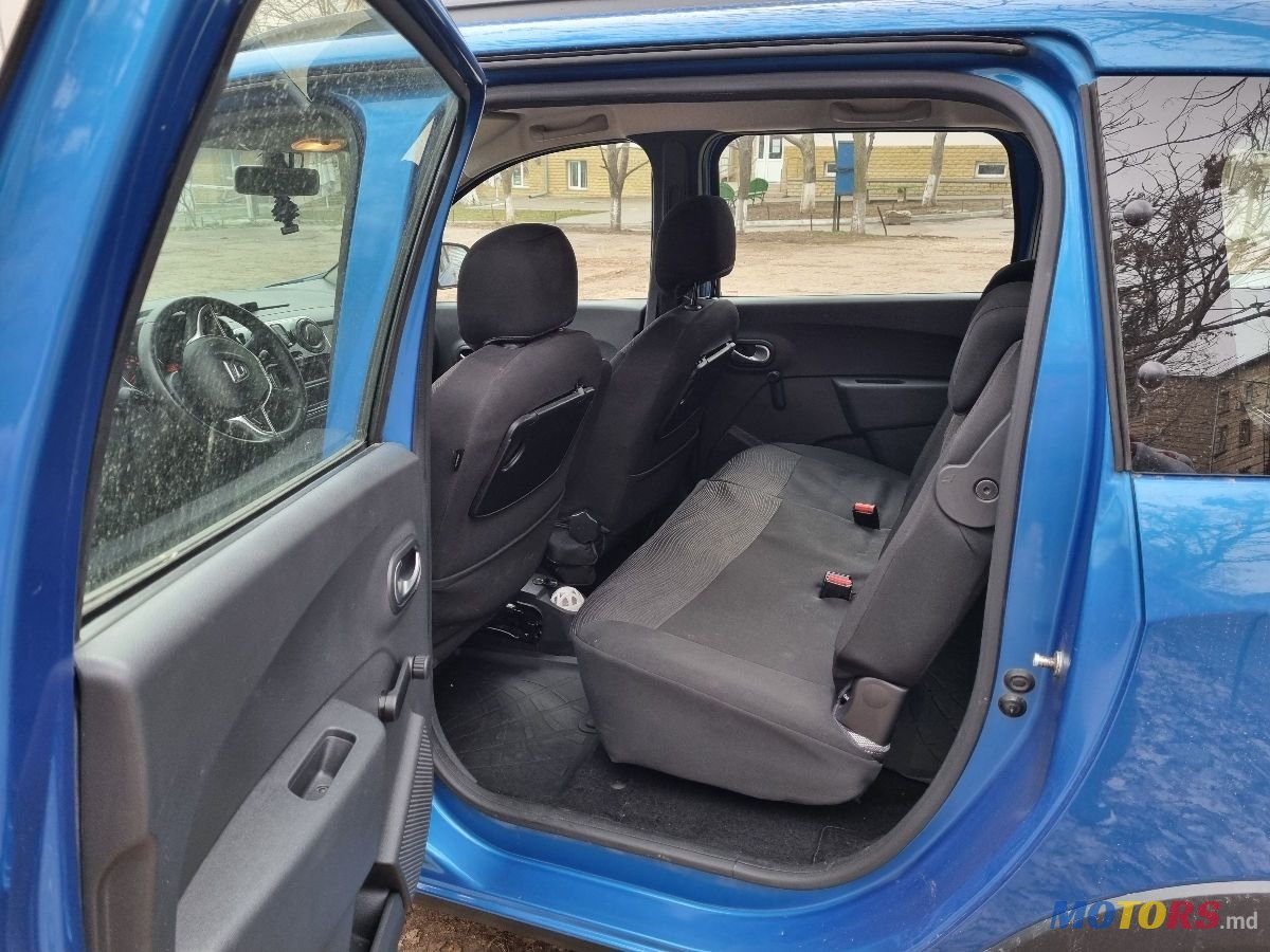 2021' Dacia Lodgy photo #4