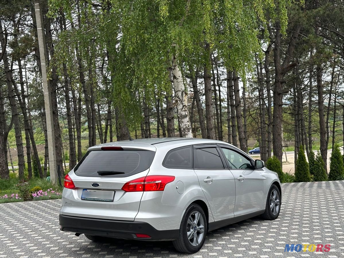 2015' Ford Focus photo #4