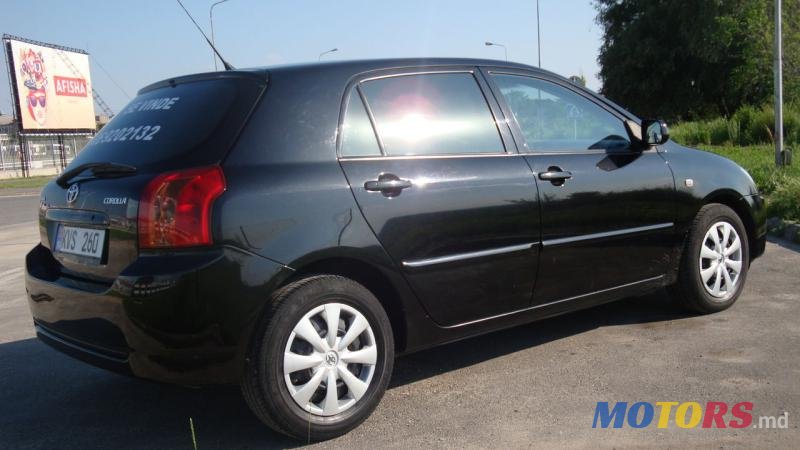 2006' Toyota Corolla photo #2