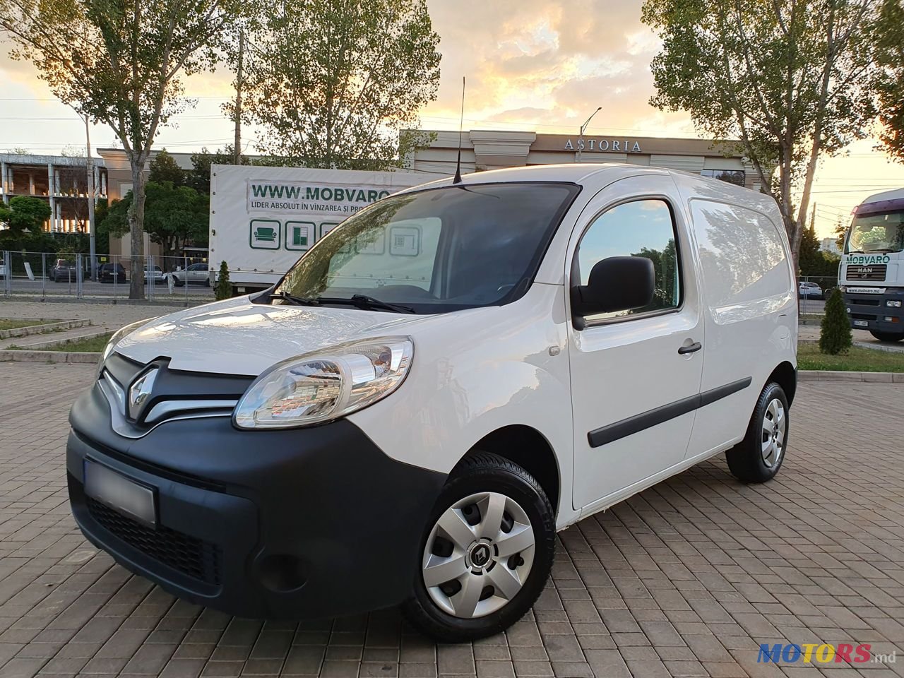 2018' Renault Kangoo photo #1