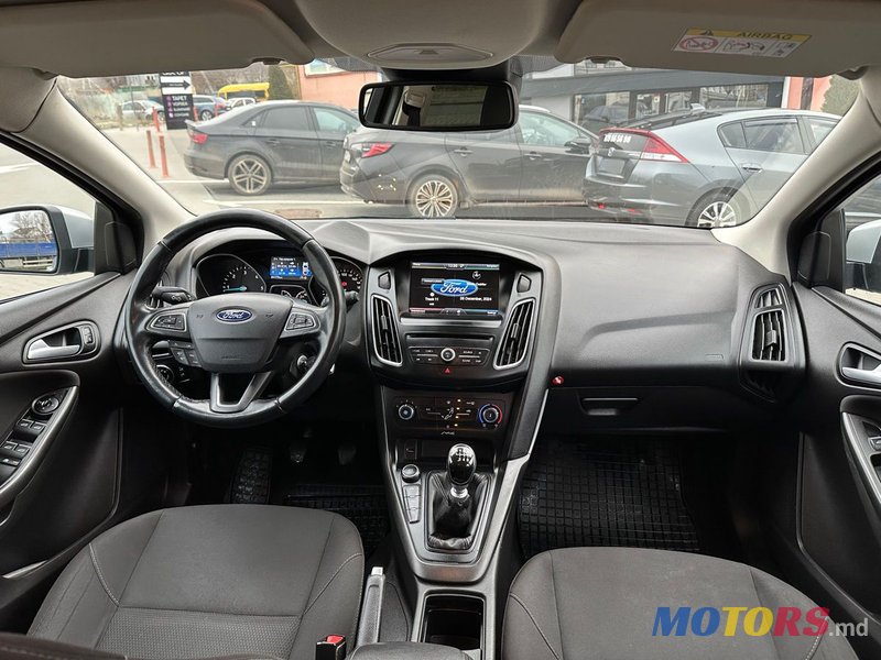 2015' Ford Focus photo #2
