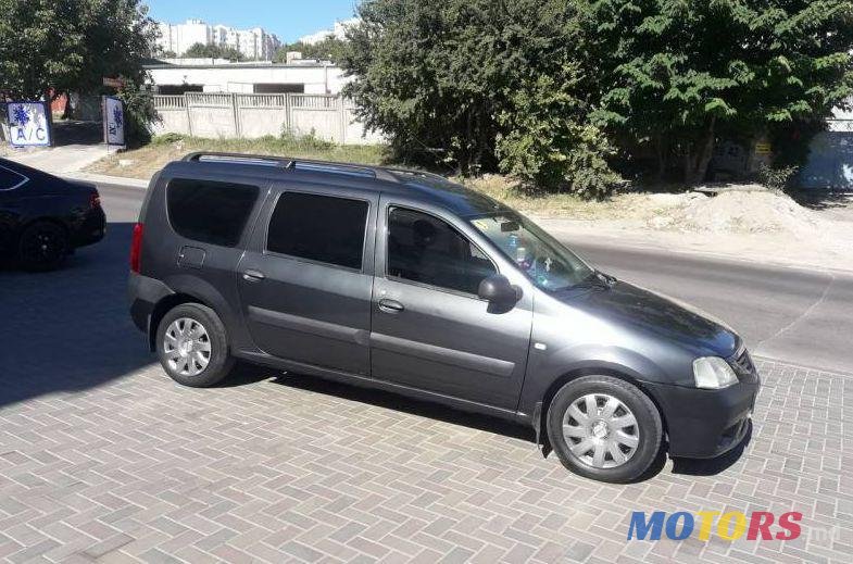 2008' Dacia Logan Mcv photo #1