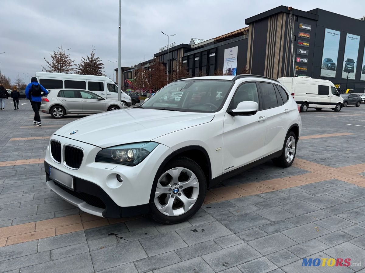 2011' BMW X1 photo #1