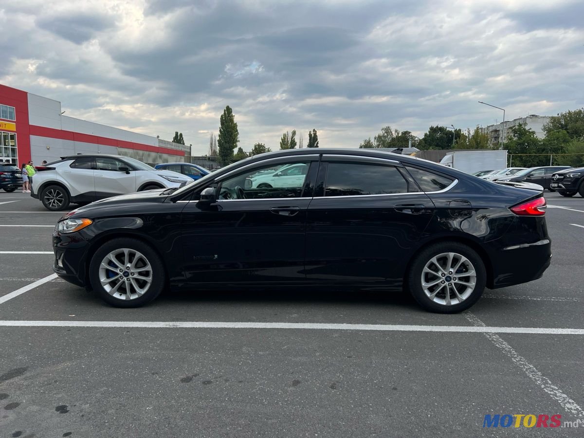 2017' Ford Fusion photo #4