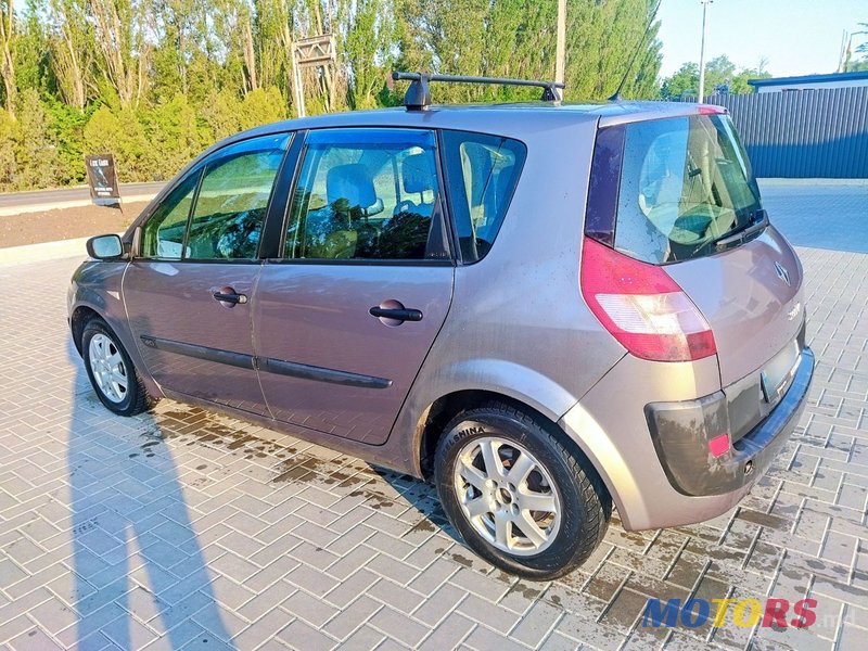 2004' Renault Scenic photo #2