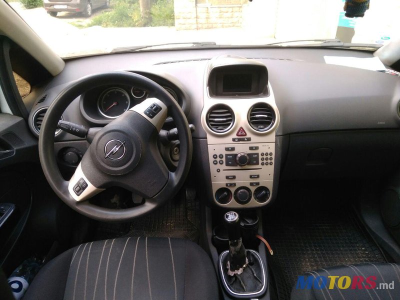 2007' Opel Corsa D photo #2