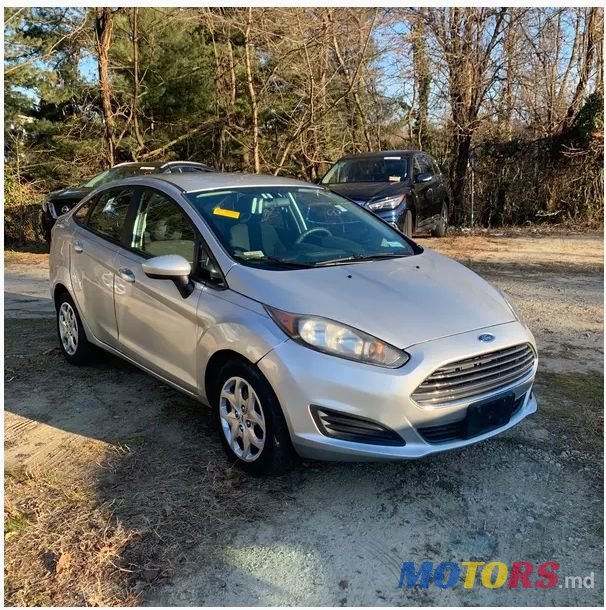 2015' Ford Fiesta photo #2