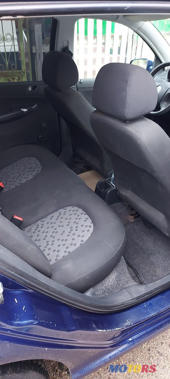 2005' Skoda Fabia photo #6