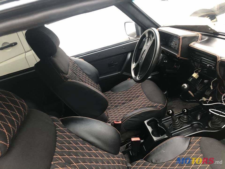 2002' ВАЗ 2121 Niva photo #2