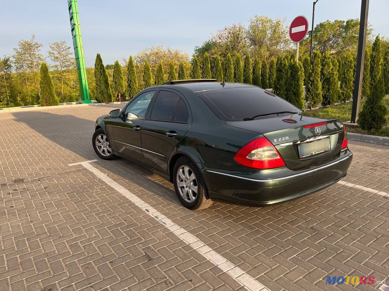 2007' Mercedes-Benz E-Class photo #6