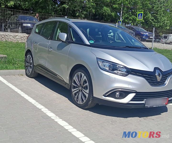 2018' Renault Grand Scenic photo #1