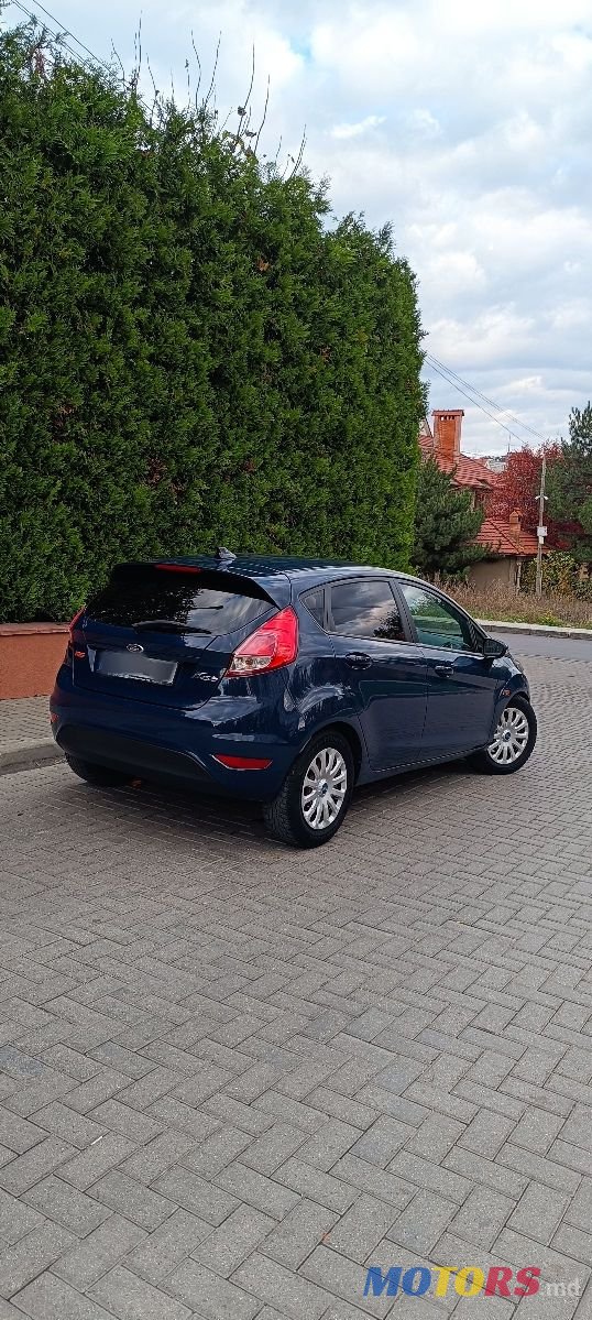 2013' Ford Fiesta photo #4