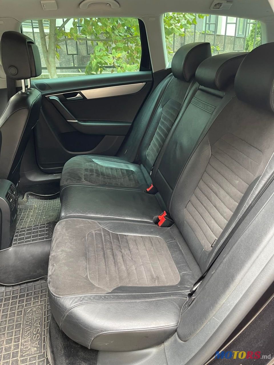 2014' Volkswagen Passat photo #4