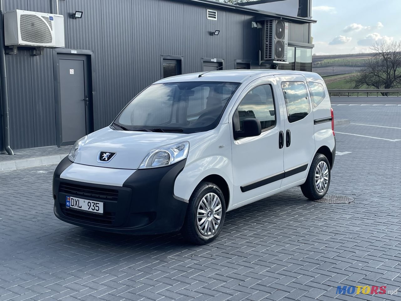2014' Peugeot Bipper photo #2